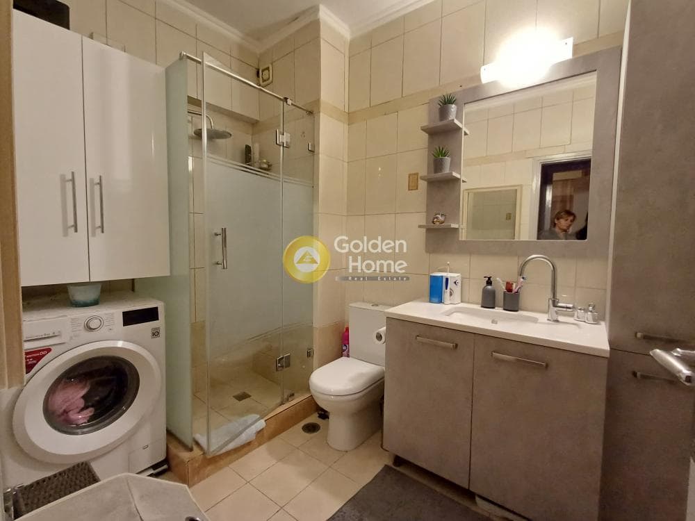 Apartment in Trocadero, Palaio Faliro — Photo 8 of 12