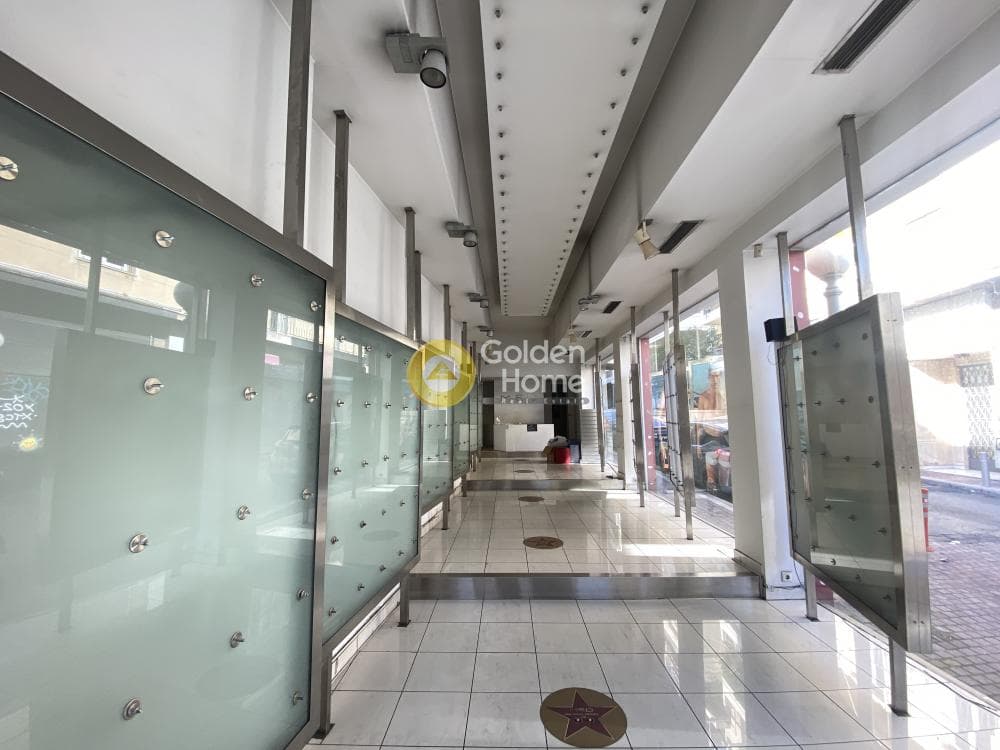 Retail Store in Agios Ioannis, Neos Kosmos — Photo 1 of 5