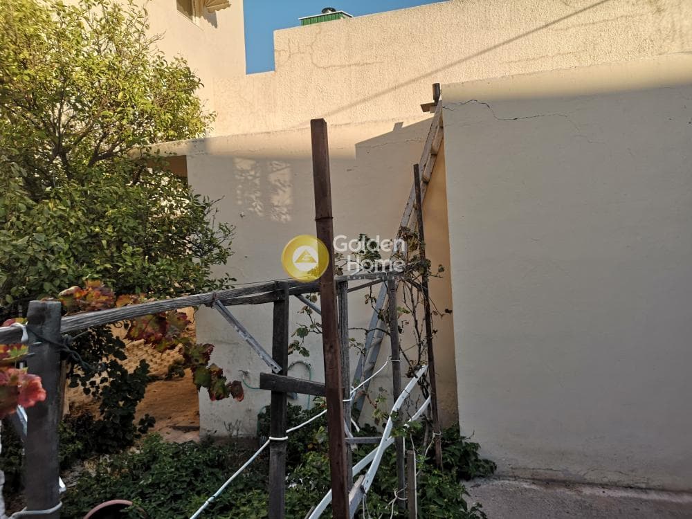 House in Pirgouthi, Acharnes — Photo 1 of 4