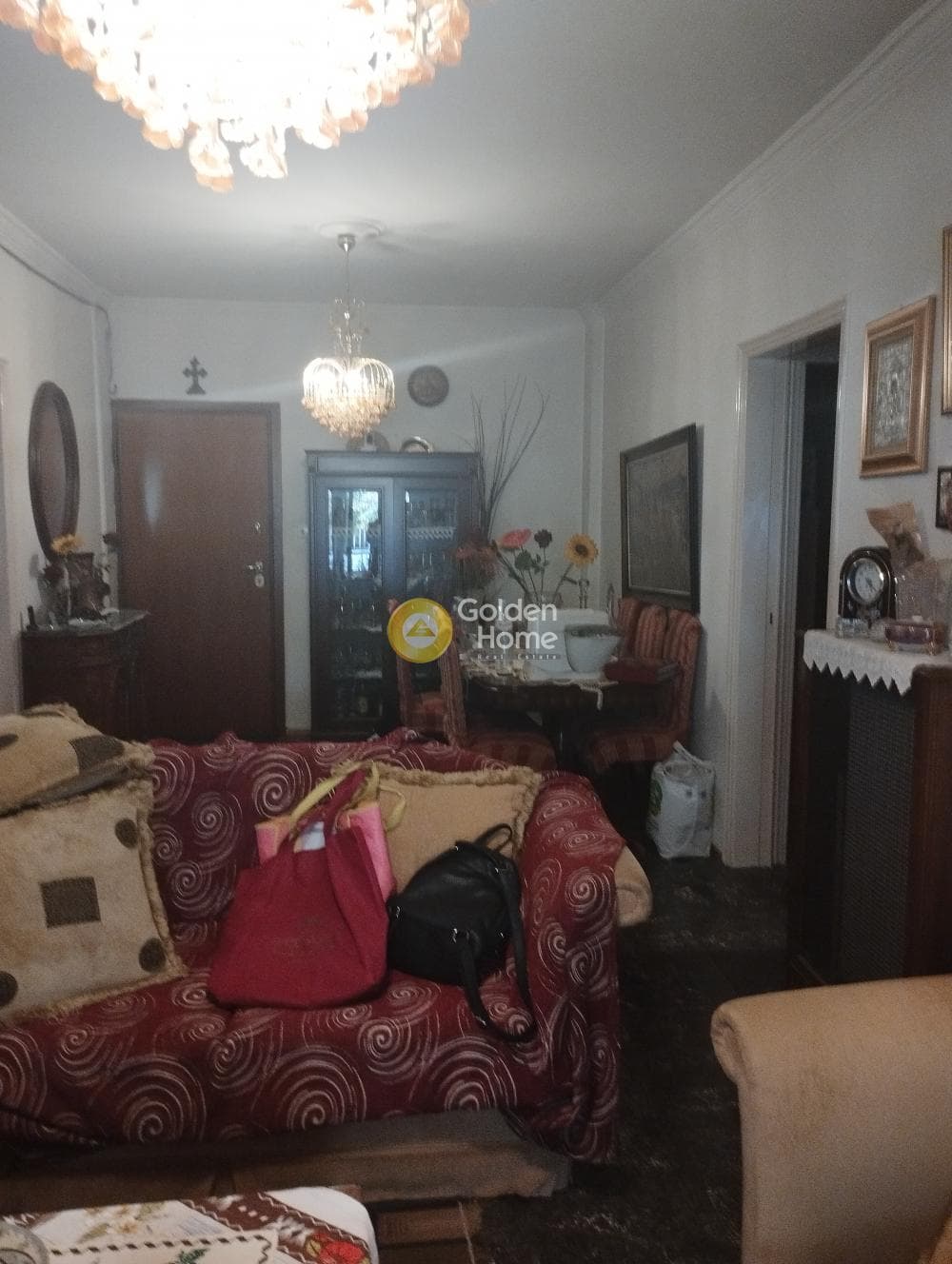 Apartment in Platia Koumoundourou, Kentro — Photo 1 of 18