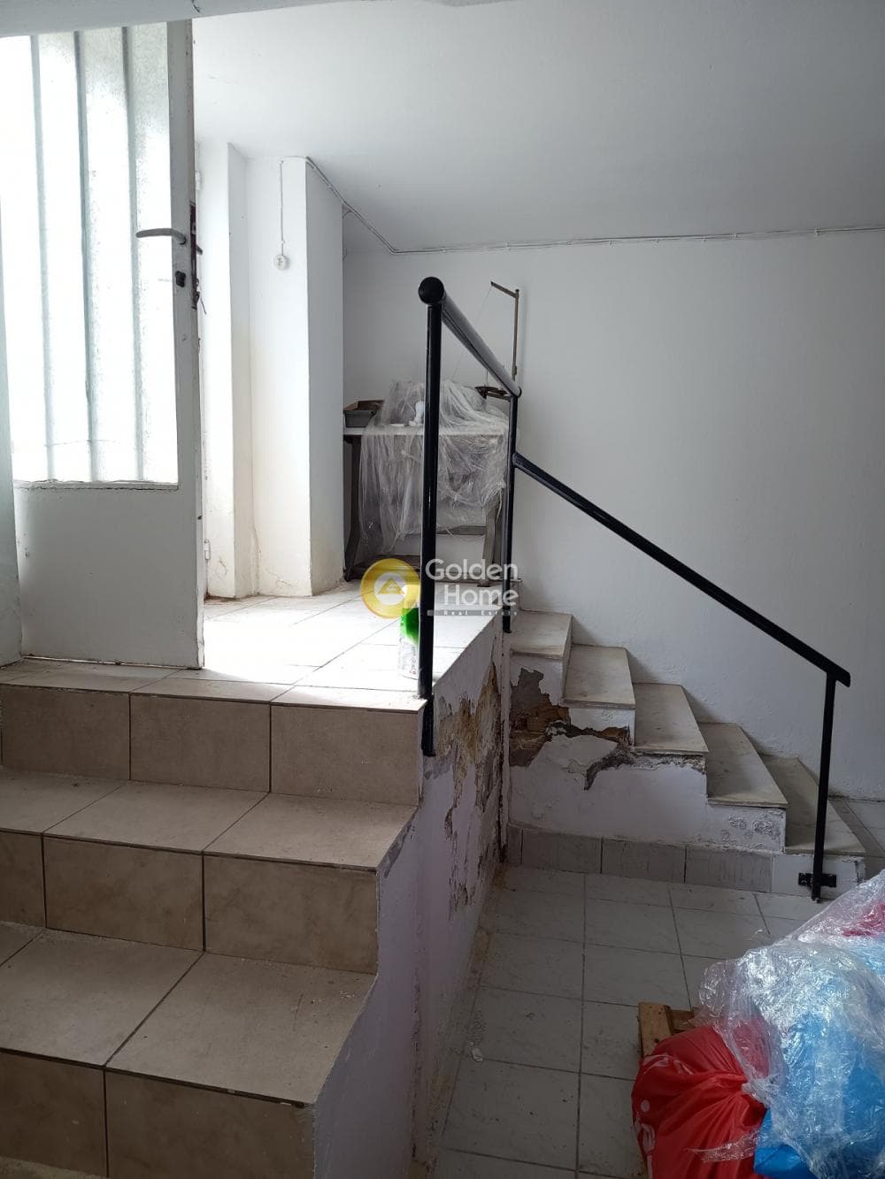 Warehouse in Lofos Kokkou, Galatsi — Photo 2 of 4