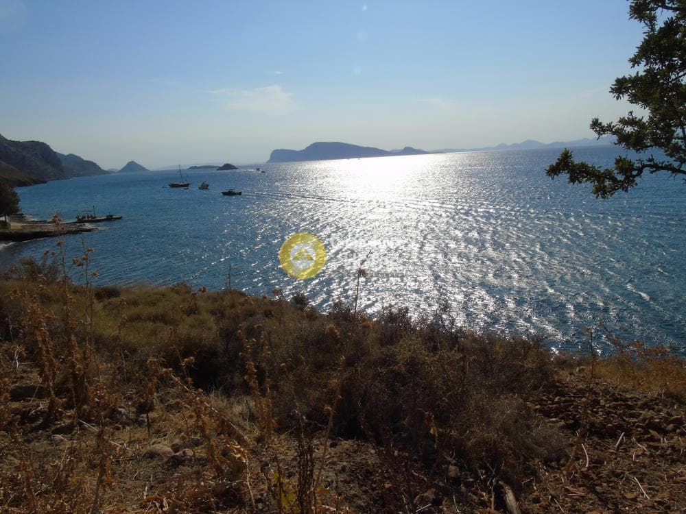 Building Plot in Vlichos, Hydra — Photo 1 of 11