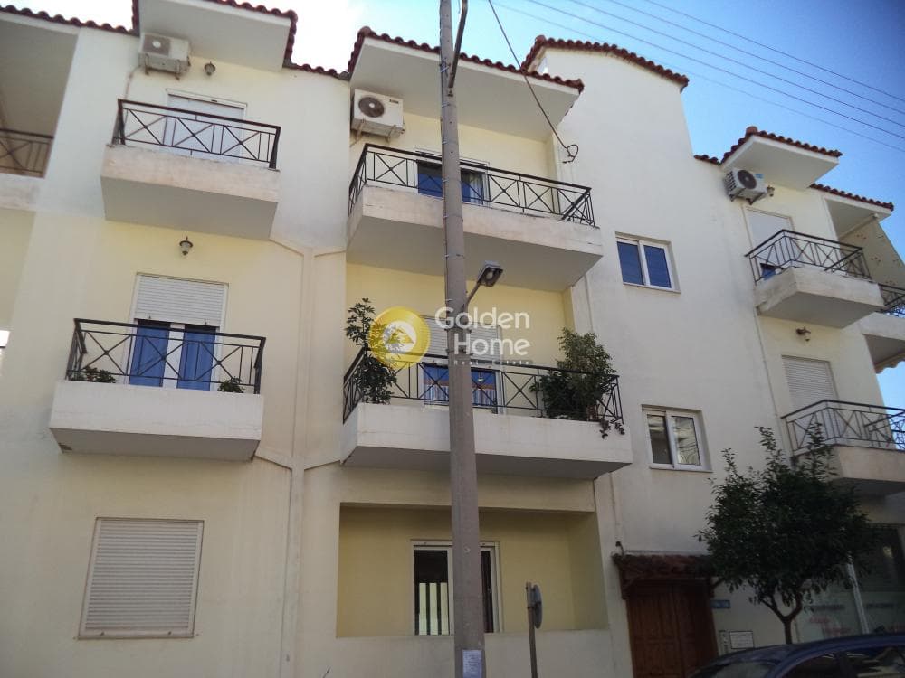 Apartment in Center, Aigio — Photo 7 of 14