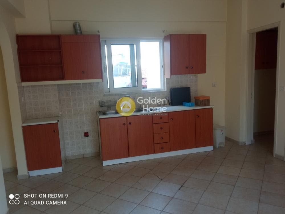 Apartment in Center, Aigio — Photo 13 of 14