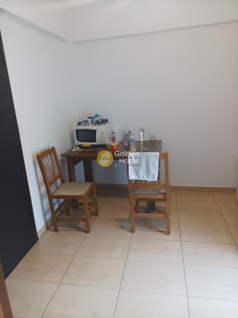 Apartment in Aspra Chomata, Nikaia — Photo 4 of 8