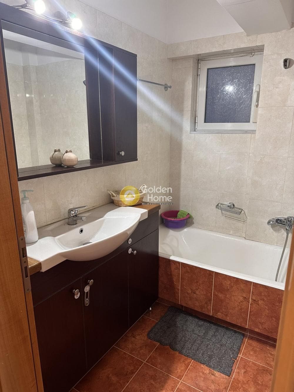 Apartment in Evgenia, Keratsini — Photo 14 of 18