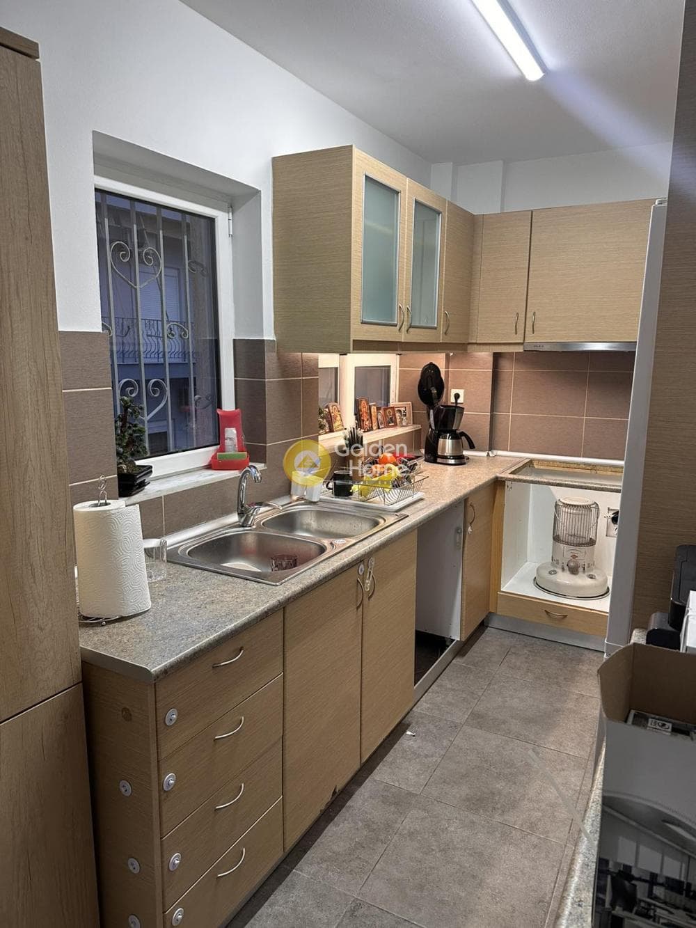 Apartment in Evgenia, Keratsini — Photo 5 of 18