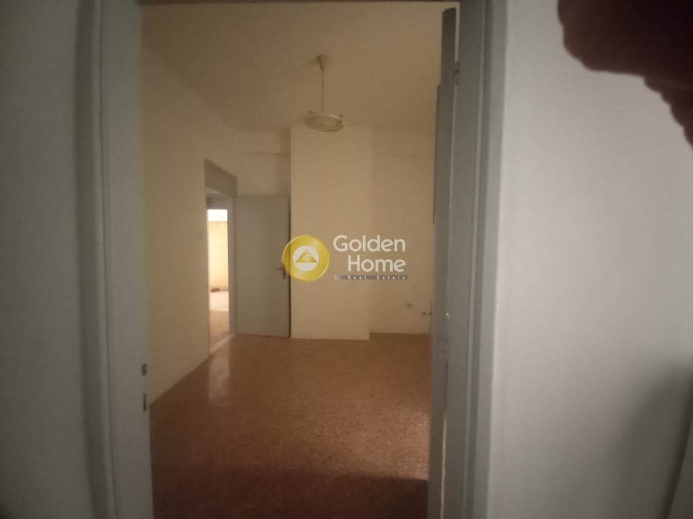 Office in Terpsithea, Piraeus — Photo 4 of 16