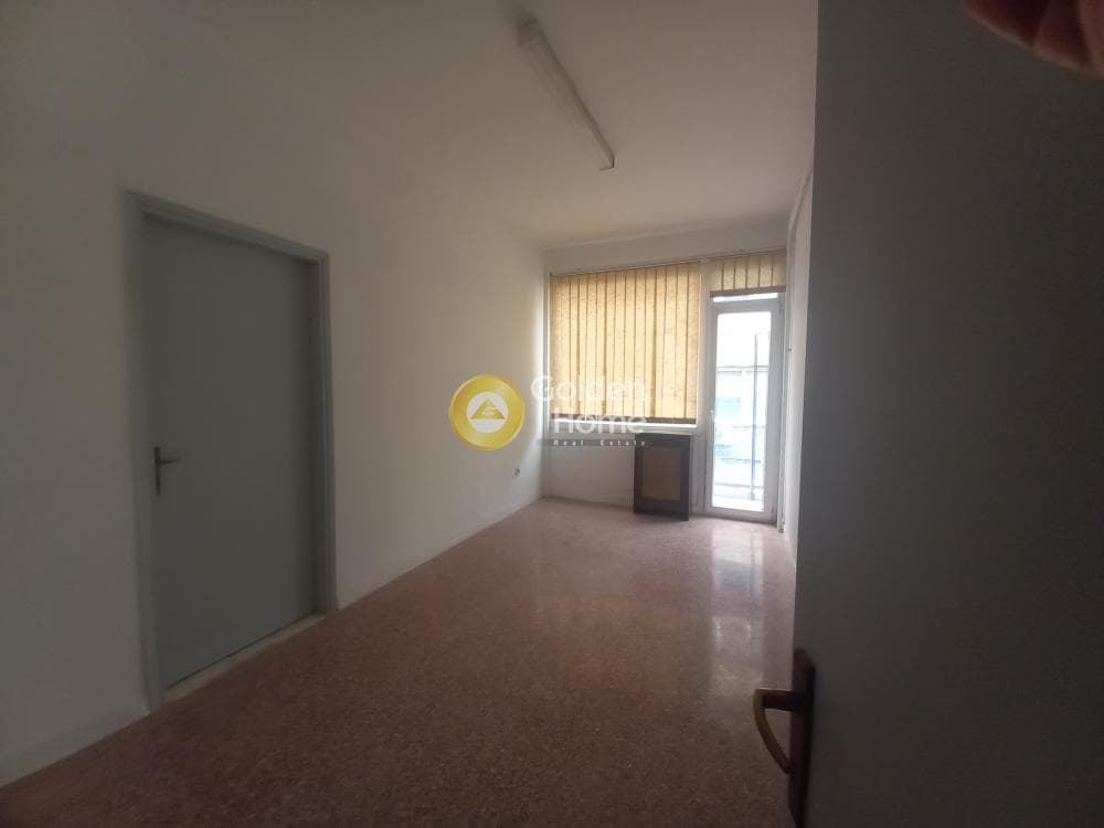 Office in Terpsithea, Piraeus — Photo 6 of 16