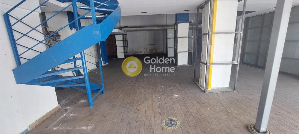 Retail Store in Agia Sofia, Piraeus — Photo 1 of 9