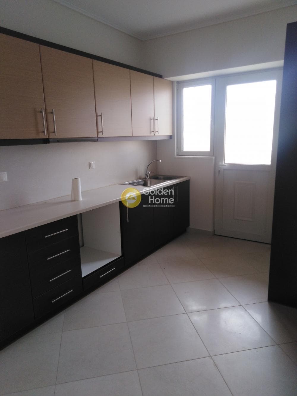 Apartment in Center, Lavrio — Photo 11 of 33