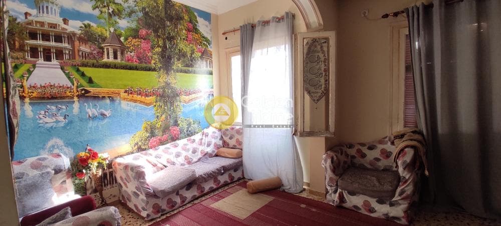 House in Kaminia, Piraeus — Photo 2 of 11