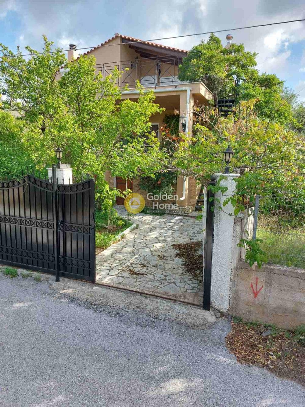 House in Thimari, Palaia Fokaia — Photo 1 of 22