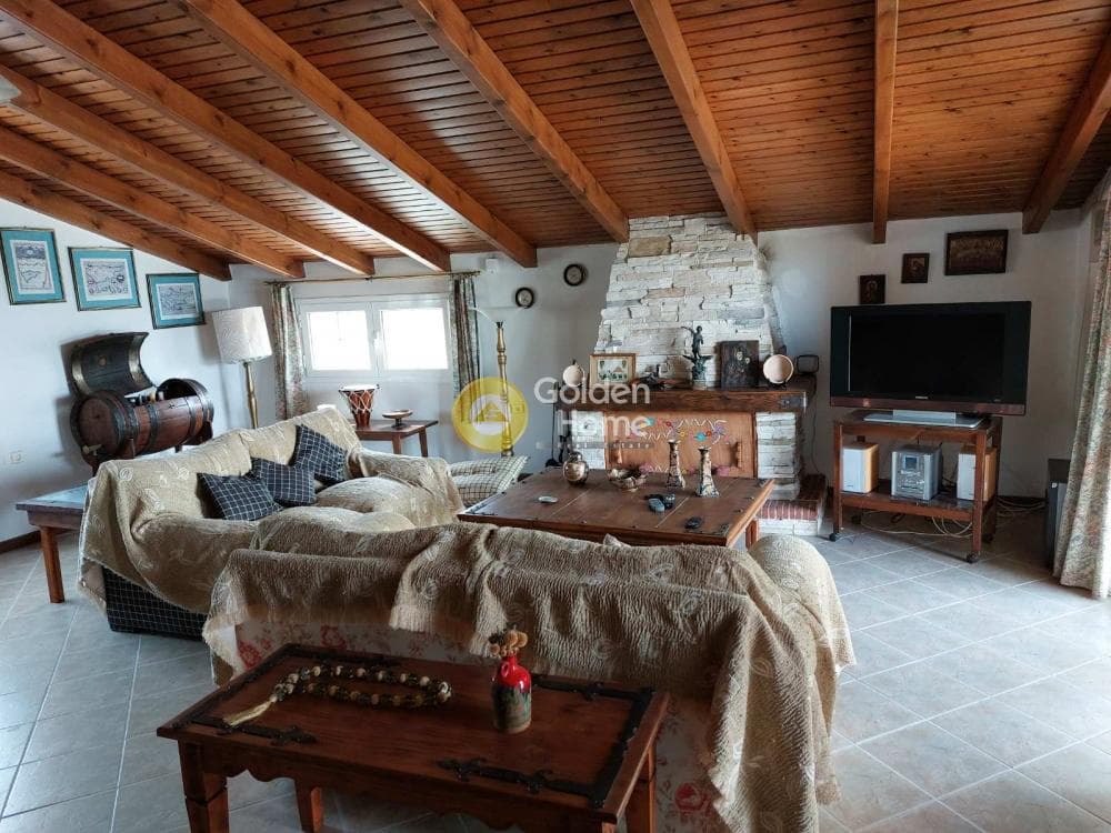 House in Thimari, Palaia Fokaia — Photo 18 of 22