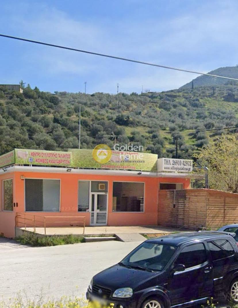 Κατάστημα στην Τράπεζα, Διακοπτό — Φωτογραφία 1 από 2