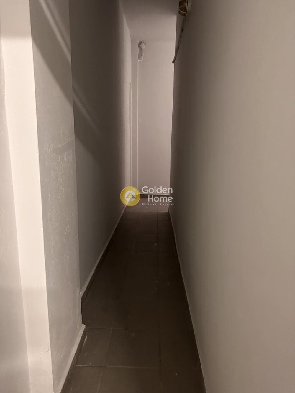 Office in Agios Ioannis Chrisostomos, Nikaia — Photo 18 of 27