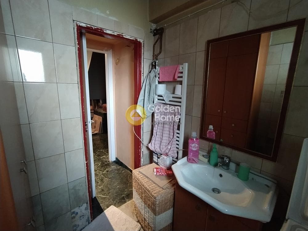 Apartment in Ravenia, Attiki — Photo 15 of 23