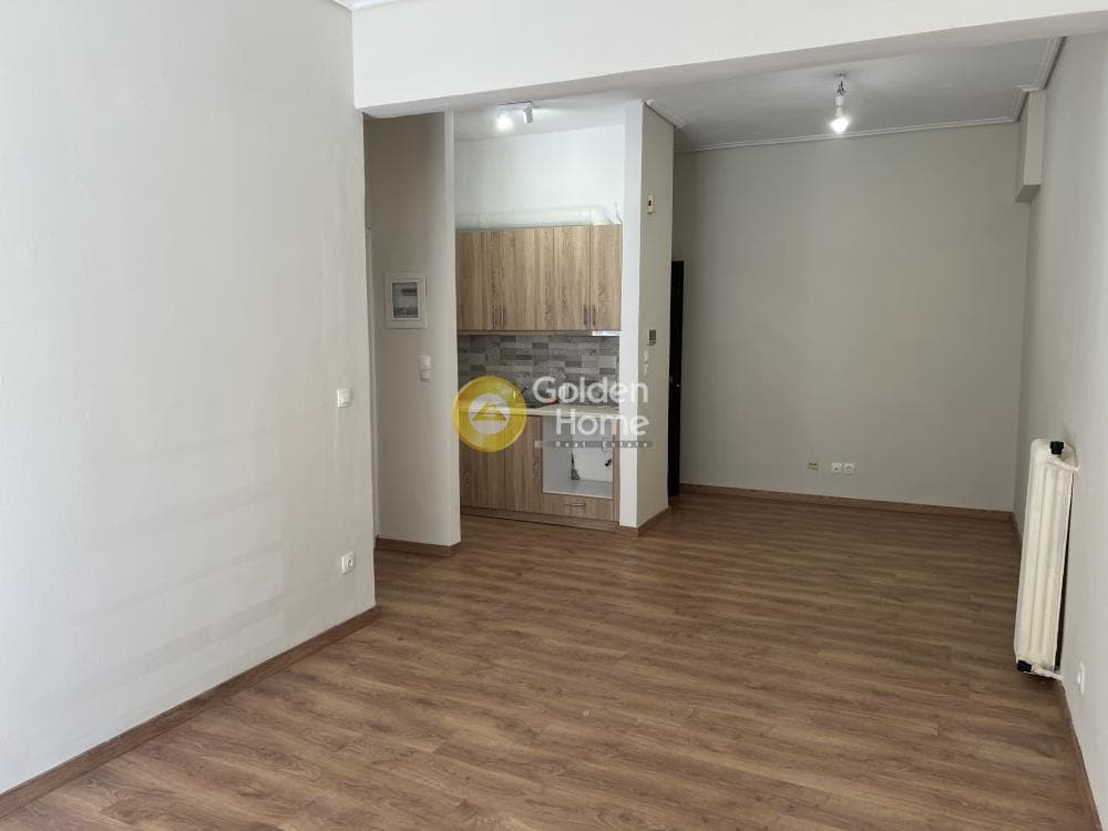 Apartment in Elinoroson, Goudi — Photo 1 of 8