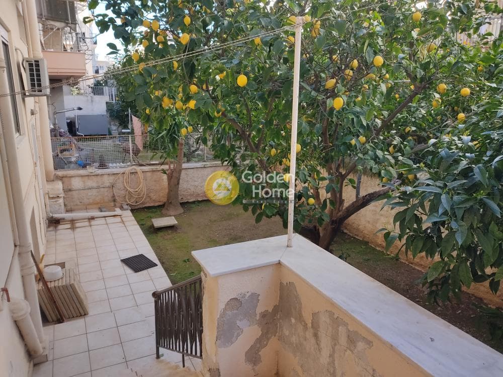 Apartment in Zoodochos Pigi, Vironas — Photo 13 of 13
