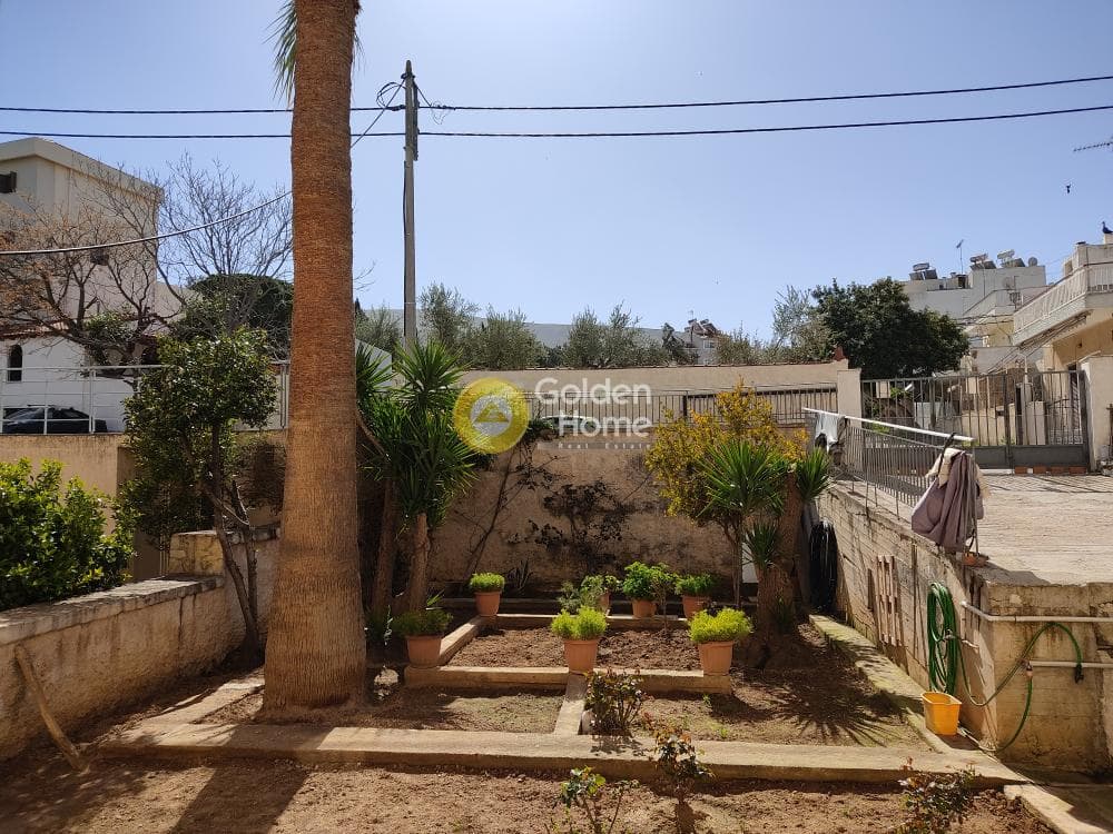 Apartment in Zoodochos Pigi, Vironas — Photo 2 of 13