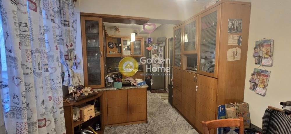 Apartment in Evgenia, Keratsini — Photo 4 of 32