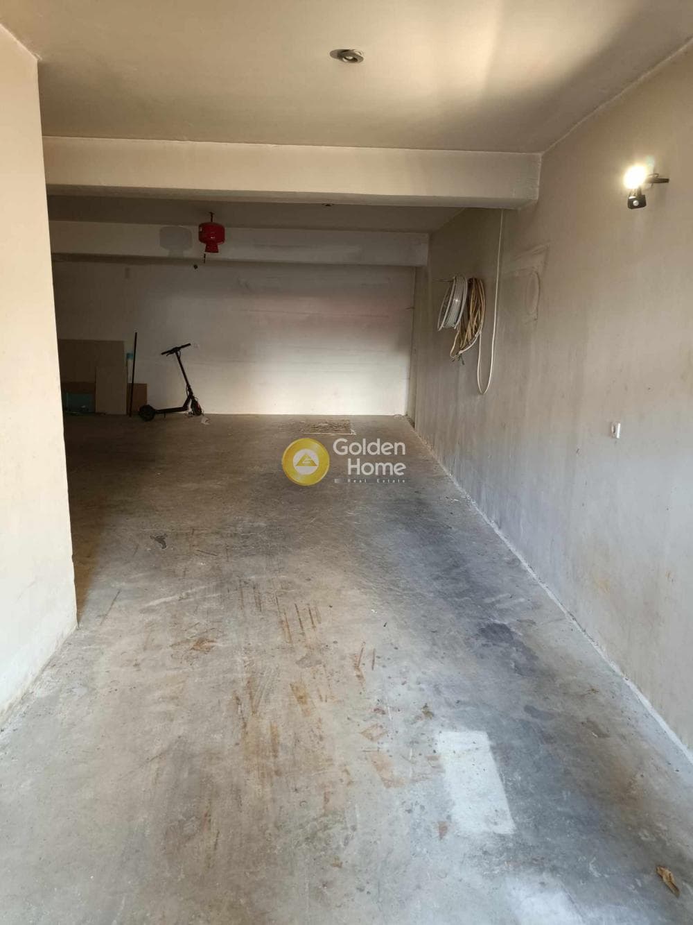 Αποθήκη στην Τζιτζιφιές, Μοσχάτο — Φωτογραφία 3 από 9