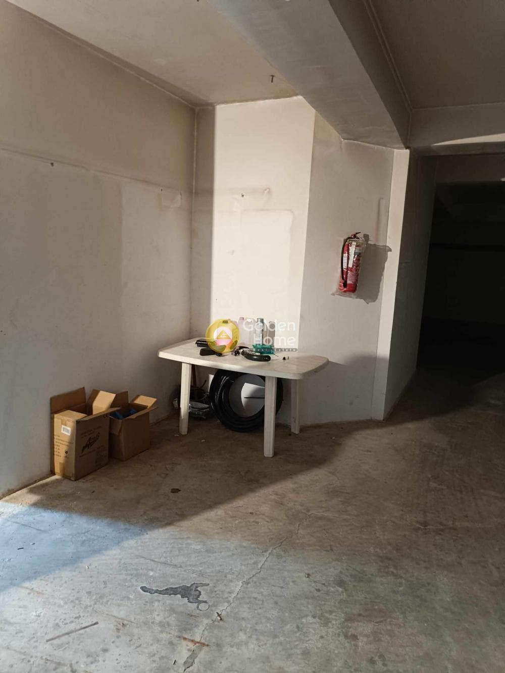 Αποθήκη στην Τζιτζιφιές, Μοσχάτο — Φωτογραφία 7 από 9