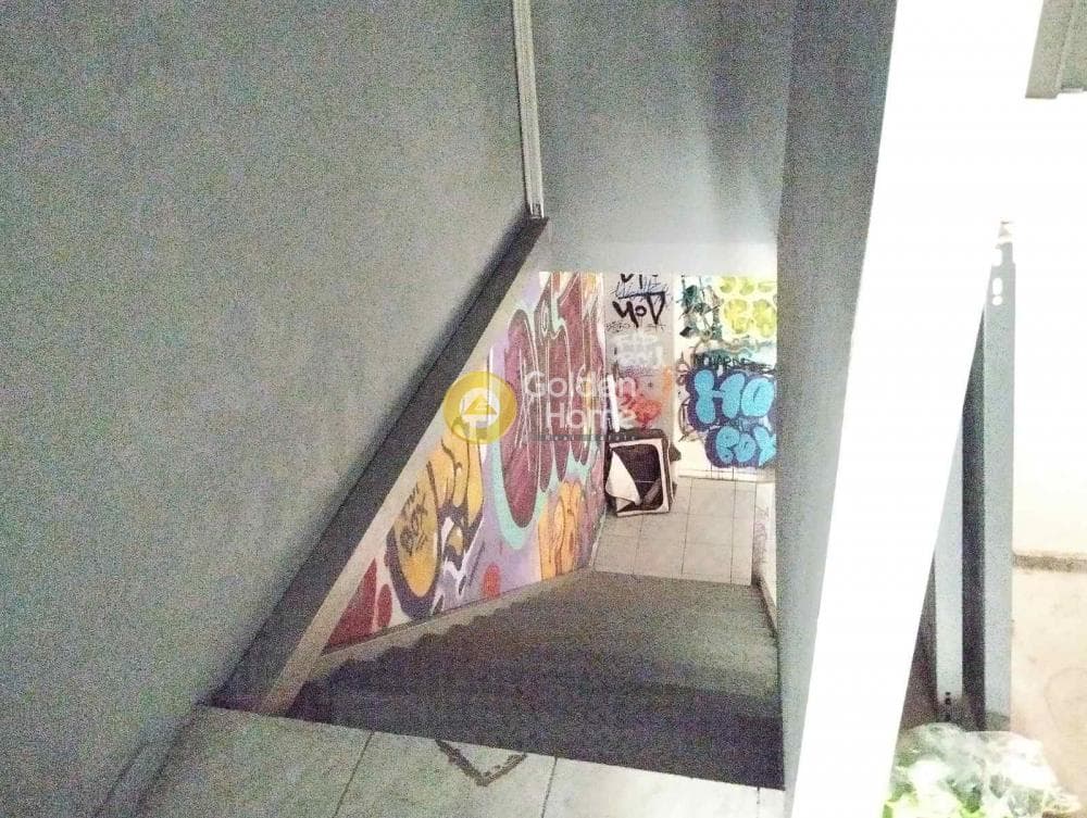 Retail Store in Diilistiria, Piraeus — Photo 17 of 27