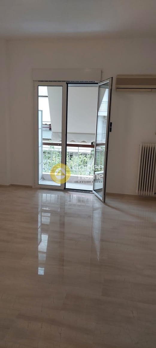 Apartment in Charokopou, Kalithea — Photo 1 of 36