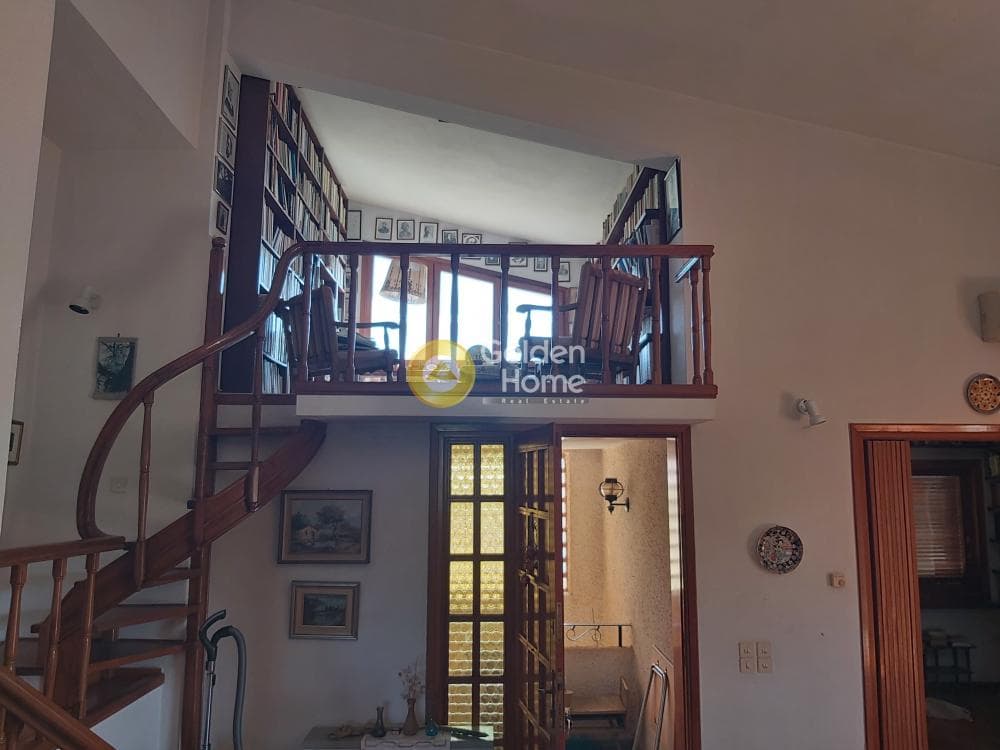 House in Neos Voutzas, Rafina — Photo 2 of 28