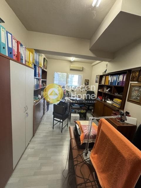 Apartment in Neo Pagkrati, Vironas — Photo 2 of 9