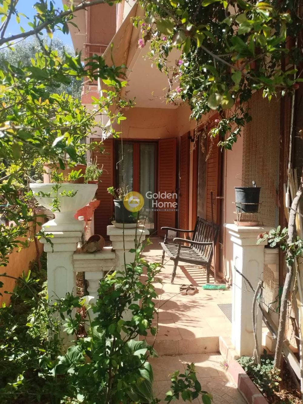 House in Megalo Ntoroto, Salamina — Photo 1 of 23