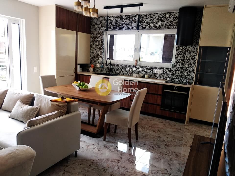 Apartment in Plateia Ntavari, Palaio Faliro — Photo 1 of 20