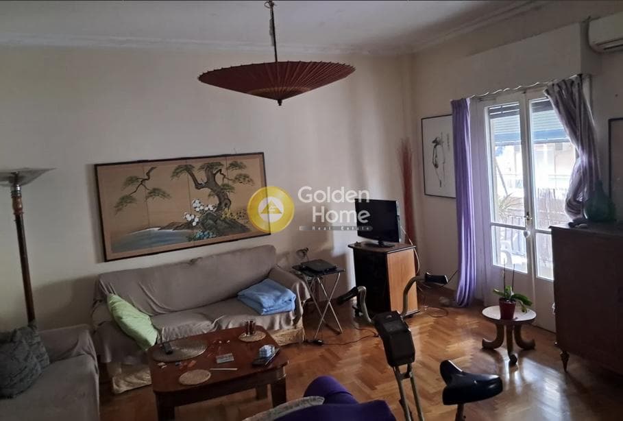 Apartment in Osios Loukas, Patisia — Photo 1 of 11