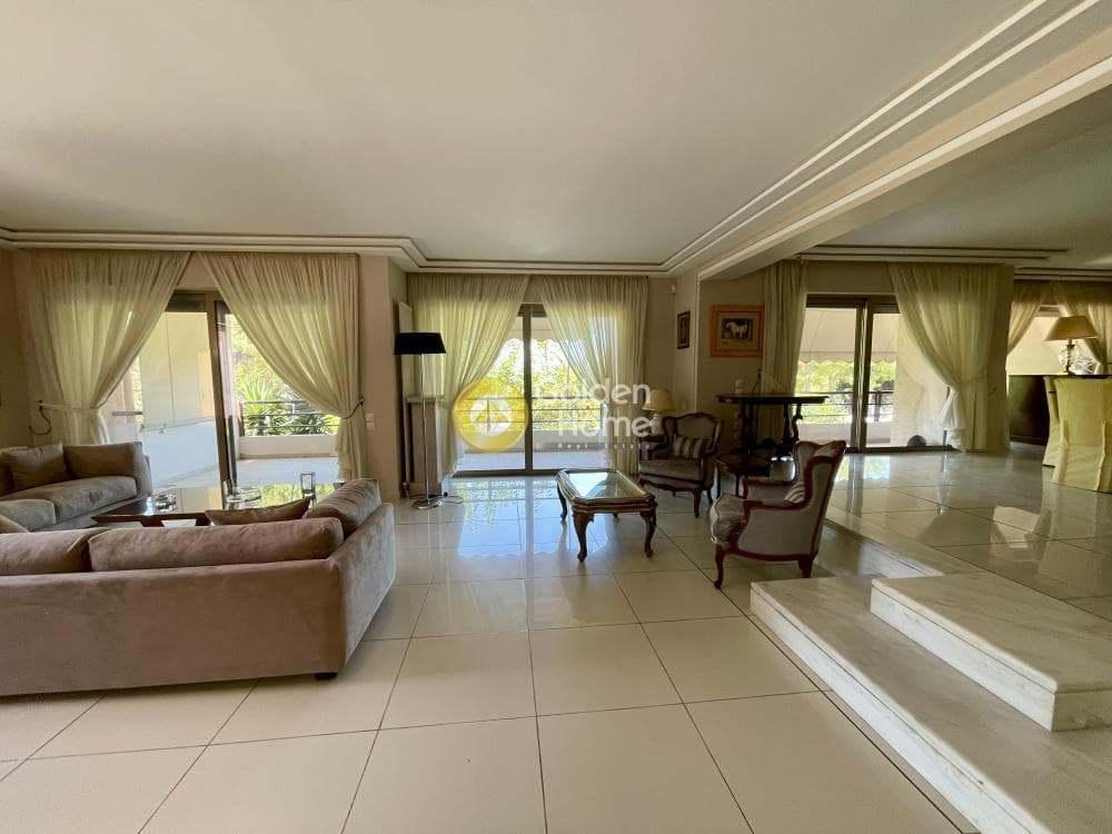 Apartment in Kavouri, Vouliagmeni — Photo 1 of 35