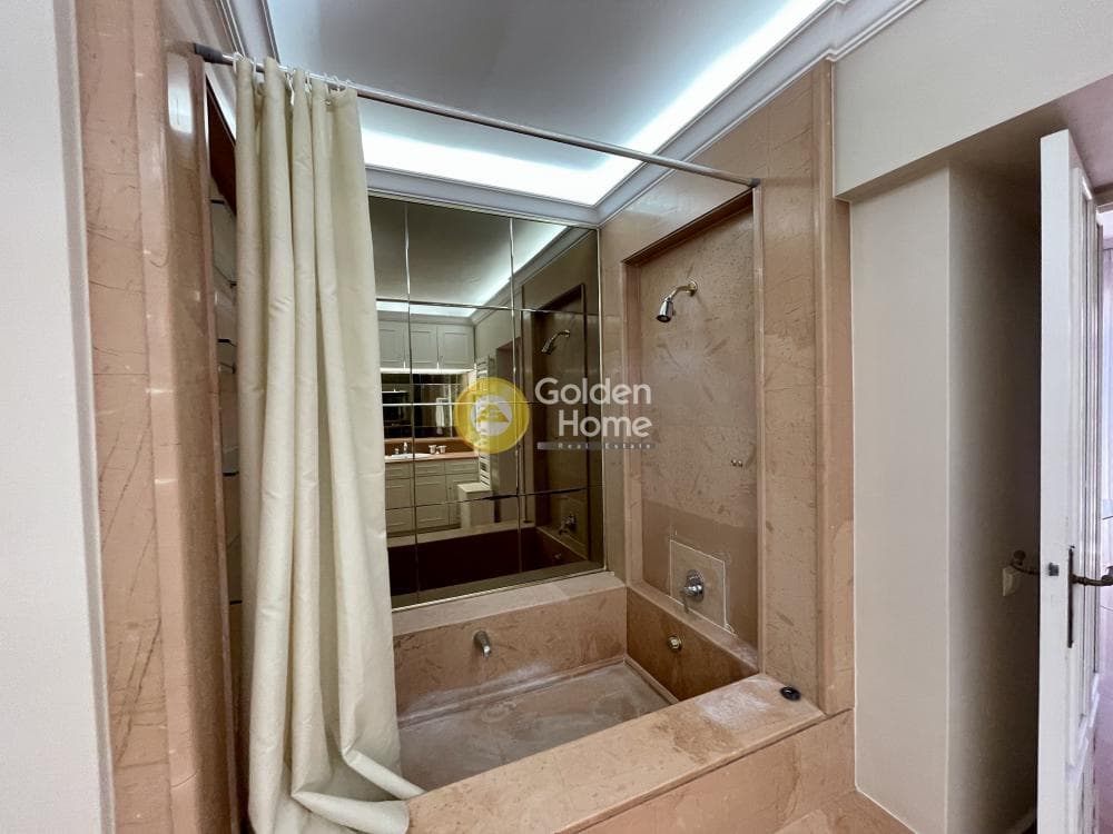 Apartment in Kavouri, Vouliagmeni — Photo 22 of 35