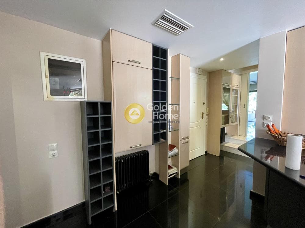 Apartment in Kavouri, Vouliagmeni — Photo 26 of 35