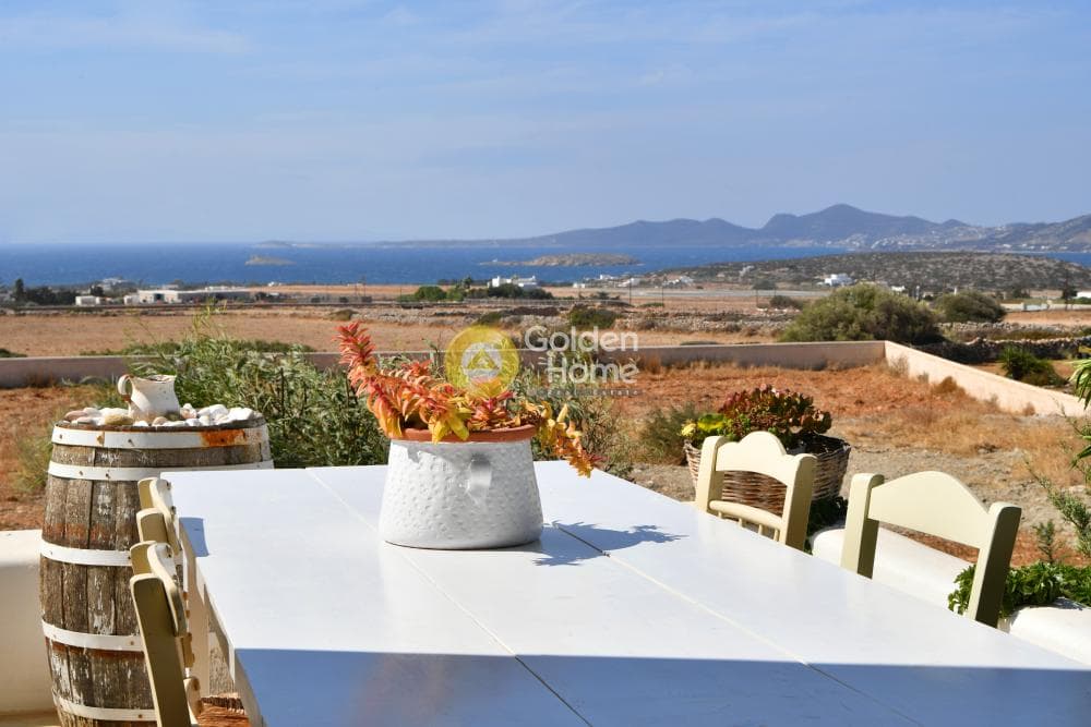 House in Kamari, Paros — Photo 1 of 38