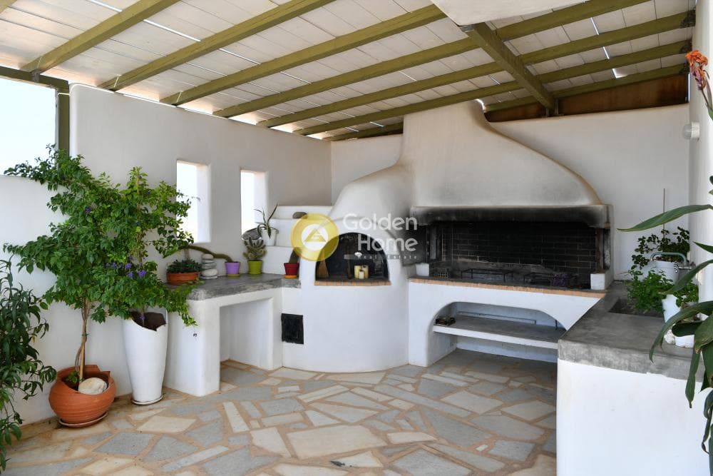 House in Kamari, Paros — Photo 34 of 38