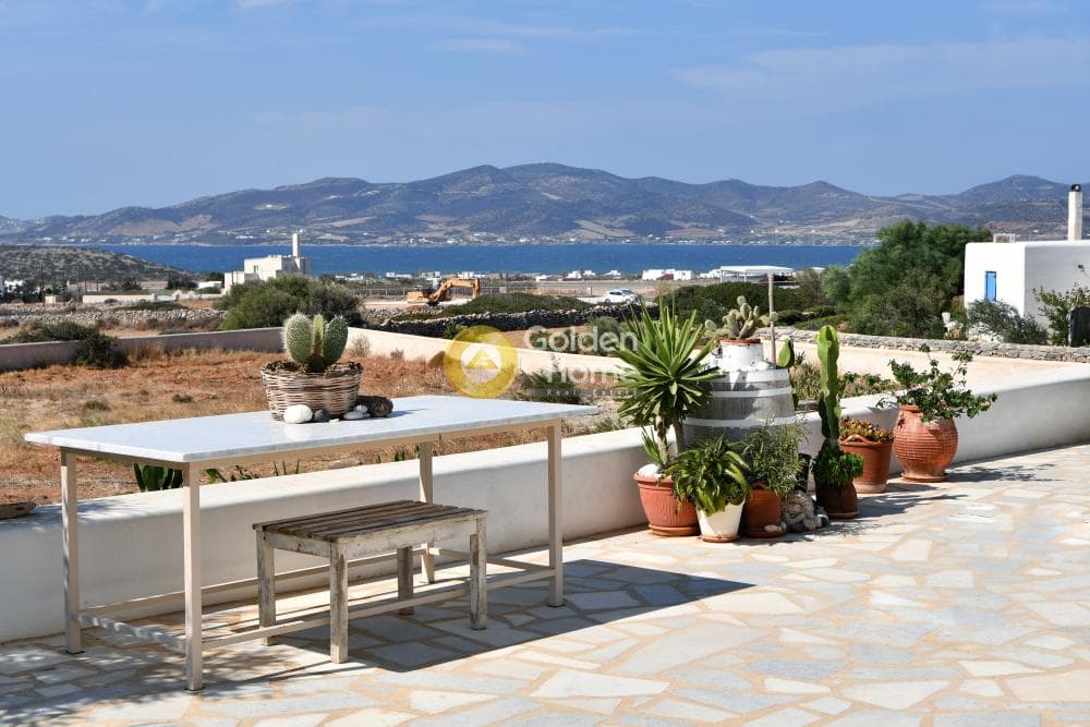 House in Kamari, Paros — Photo 32 of 38