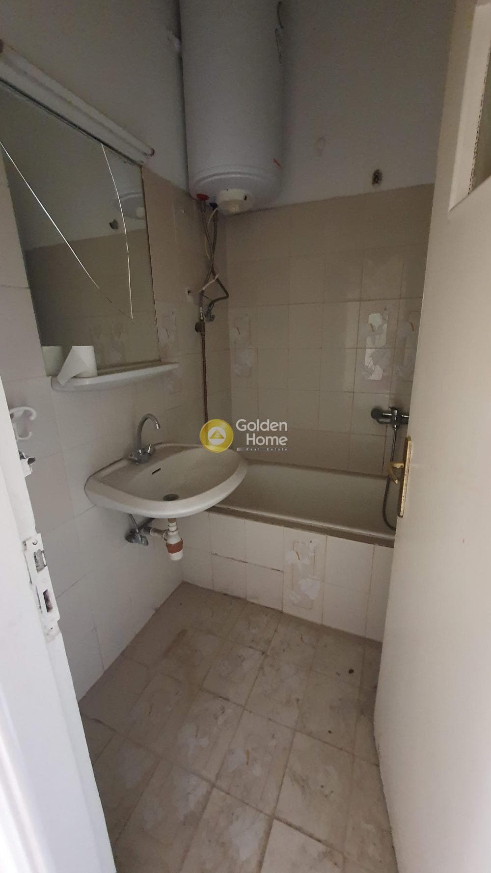 Apartment in Leof. Liosion, Attiki — Photo 2 of 9