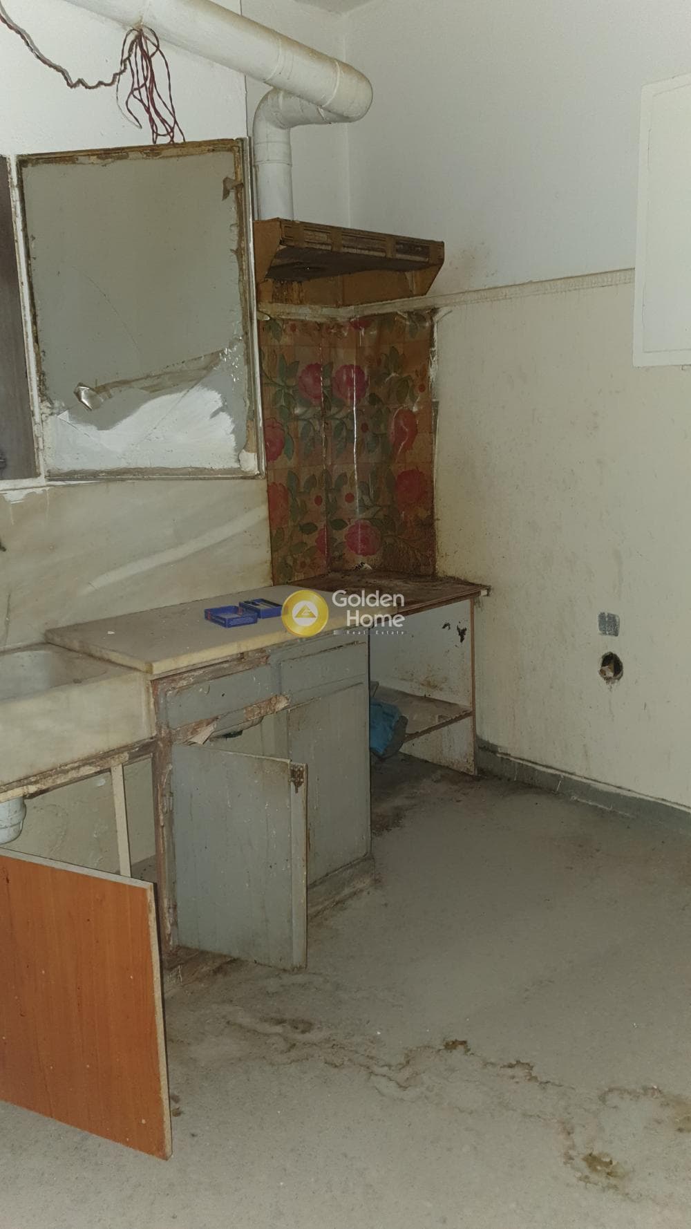 Apartment in Platia Koumoundourou, Kentro — Photo 3 of 7