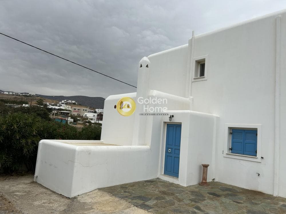 House in Gavrio, Andros — Photo 1 of 60