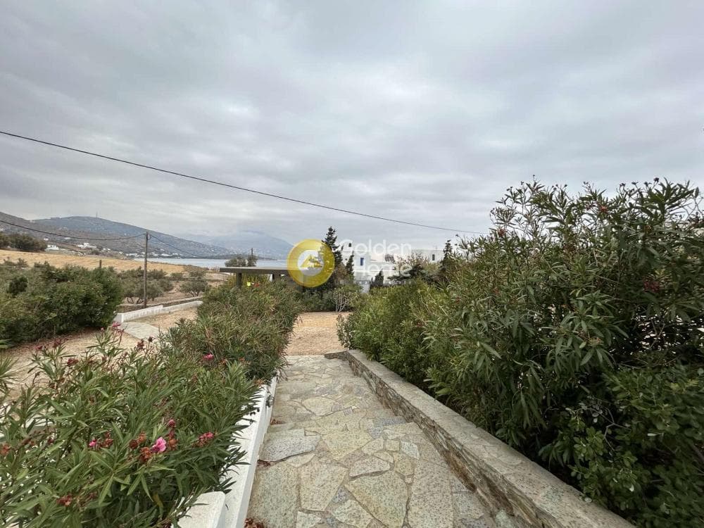 House in Gavrio, Andros — Photo 11 of 60