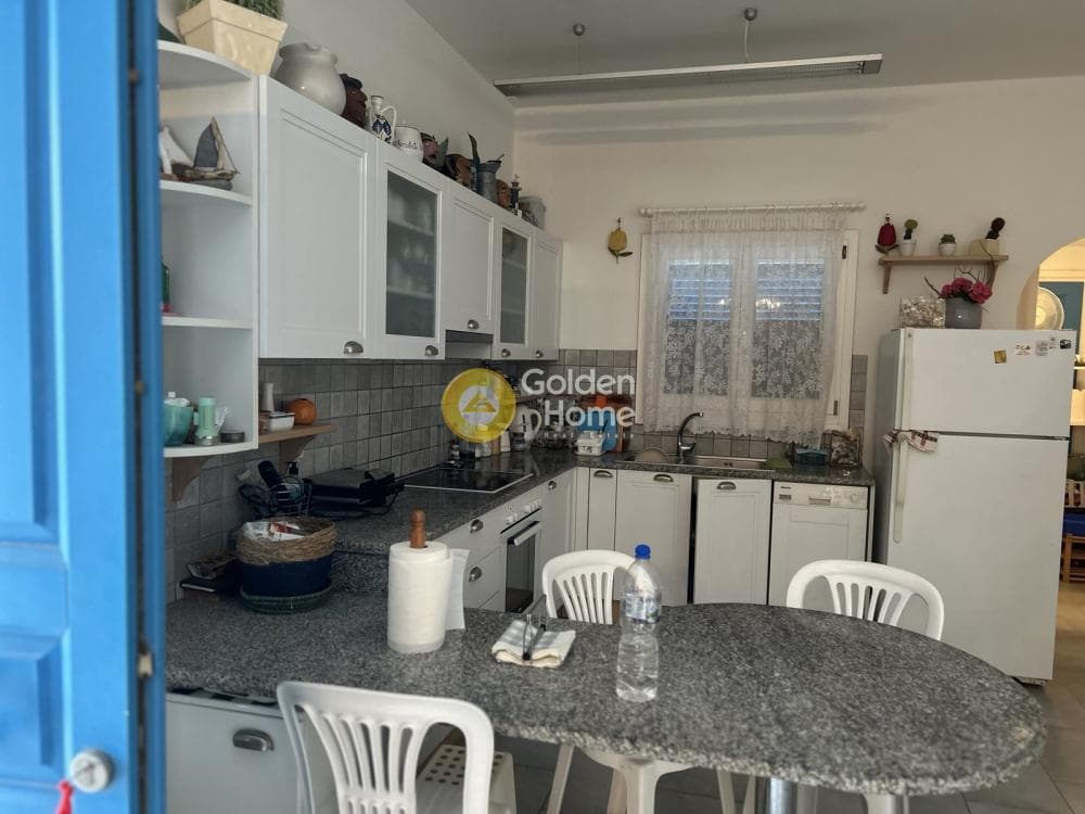 House in Gavrio, Andros — Photo 18 of 60
