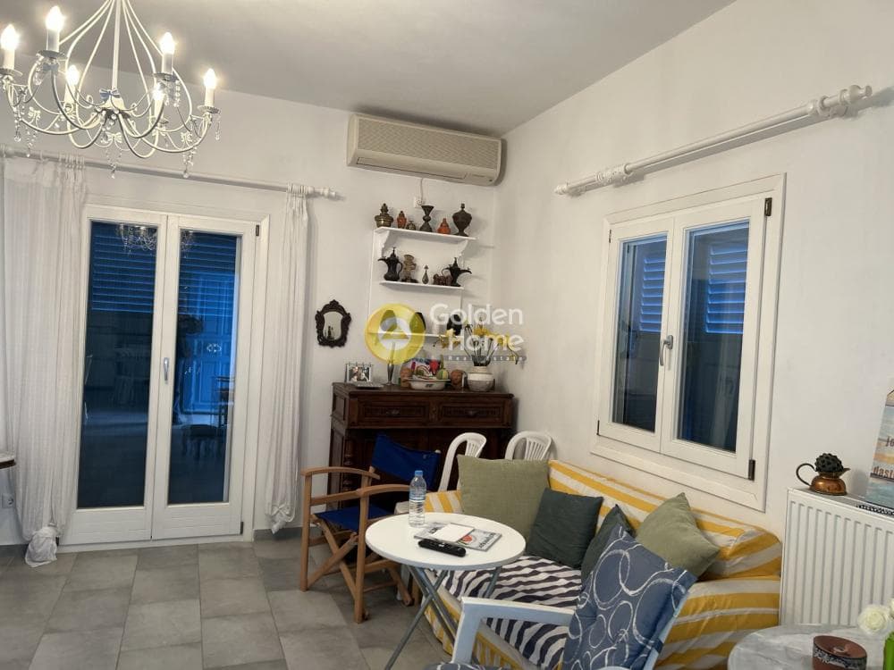 House in Gavrio, Andros — Photo 22 of 60