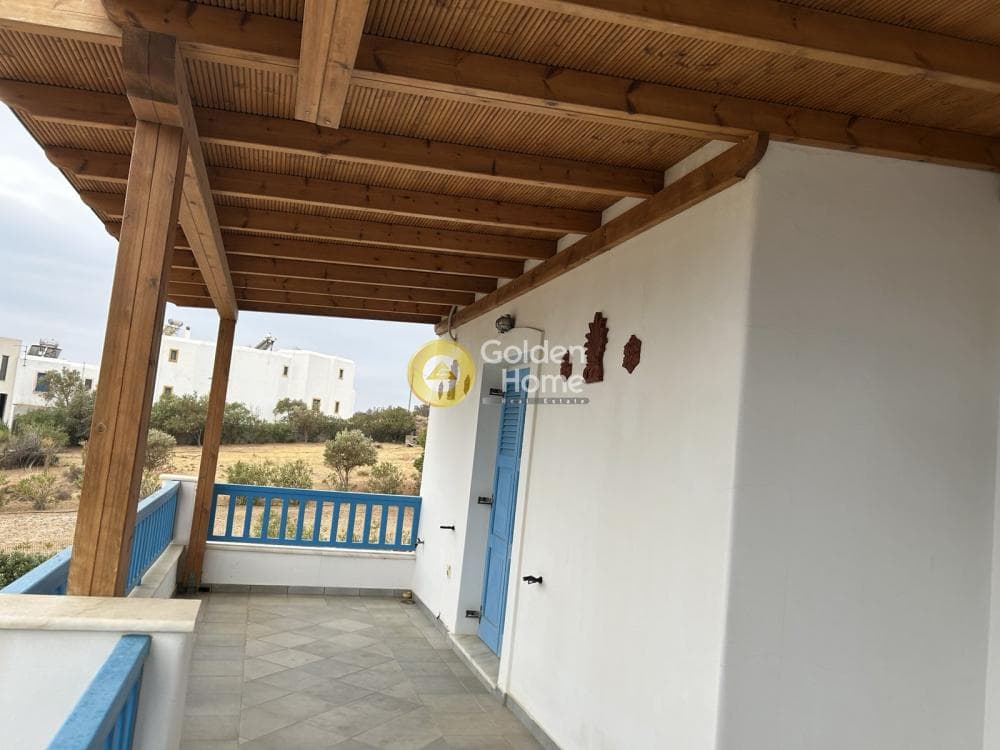 House in Gavrio, Andros — Photo 38 of 60