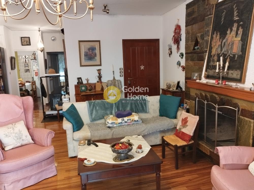 Apartment in Kareas, Vironas — Photo 6 of 27
