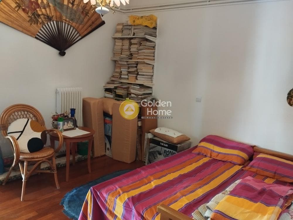 Apartment in Kareas, Vironas — Photo 25 of 27