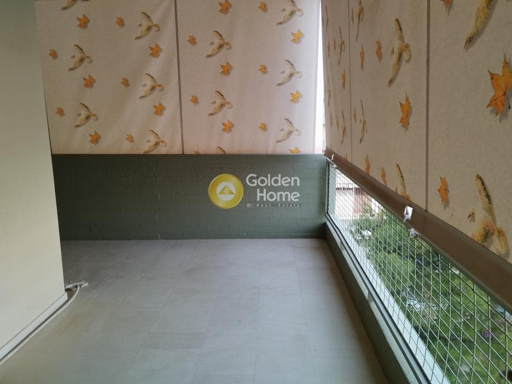 Apartment in Kareas, Vironas — Photo 26 of 27